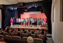 Antonio Lomba presenta “un magnífico equipo para que A Guarda avance”