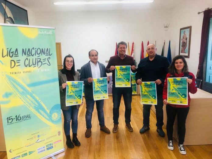 Baiona sede da Liga Nacional de Bádminton