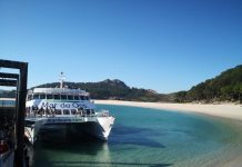 Mar de Ons viaja a diario a las Islas Cíes durante el mes de septiembre