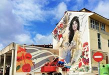 Comerciantes de A Ramallosa celebran una tarde fiesta para visibilizar el mural de Lula Goce