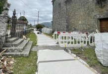 La transformación del entorno de la iglesia de As Eiras avanza a buen ritmo