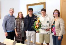 Recepción oficial al deportista Álex Sierpes en A Guarda