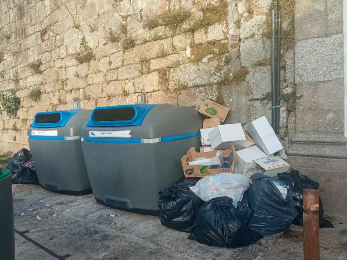 Contedores Lixo tui