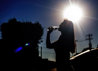 Oia, Baiona, Gondomar, Nigrán, Vigo y Mos, en alerta naranja por altas temperaturas
