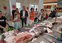 La Xunta invierte más de 66.000 euros en el mercado municipal de Tomiño
