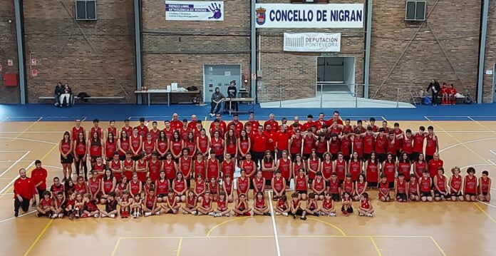 El Club Baloncesto Nigrán presentó a sus once equipos para 23-24