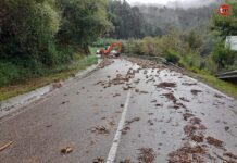 Abierta a la circulación la carretera de subida A Valga