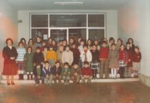 El CEIP Humberto Juanes celebra su 50º aniversario con una cena de reencuentro con exalumnos y profesores