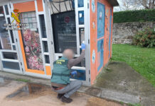 Dos detenidos como presuntos autores de cinco robos en chiringuitos de Nigrán
