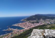 A Guarda presenta un libro que recoge las postales de la villa hasta 1940