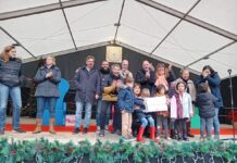 Baiona entrega los premios del concurso de decoración de Navidad