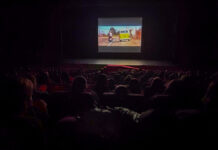 280 alumnos de Primaria de Tui asisten a la primera proyección del programa «O cine nas aulas»