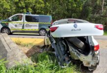 Un aparatoso accidente entre dos vehículos deja una persona herida en A Guarda