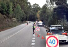 La Policía Local de O Porriño intercepta a un conductor ebrio que circulaba con tres niños en el coche