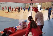 La vida y el deporte triunfan en un nuevo éxito del Basket sen Barreras del CB Nigrán