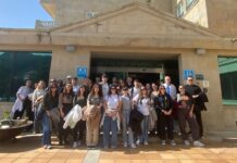 Alumnos de la Facultad de Turismo de A Coruña conocen la Escuela de la Salud Talaso Atlántico