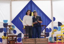 Janet Novás trae a Cans o primeiro Goya obtido por unha veciña da aldea