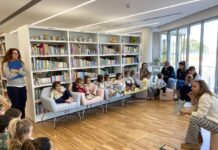 La biblioteca municipal de Nigrán recibe visitas escolares de toda el área de vigo y comarca