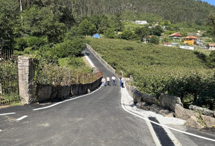 Gondomar continúa con su plan integral de mejora de caminos en todas las parroquias