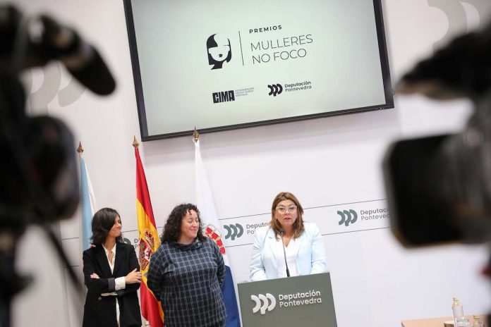 premios Mulleres no Foco deputacion