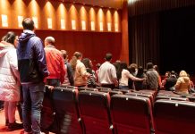 Alumnos de 4º de la ESO de tui asistieron a la proyección del programa «O cine nas aulas»