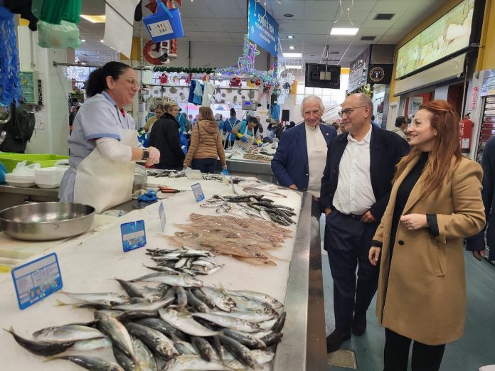 El Mercado do Calvario celebra una fiesta para despedir su Programa de Dinamización Comercial