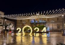 Más de 506.000 bombillas led iluminarán la Navidad de Tui