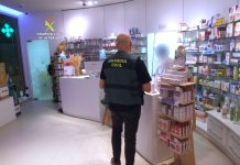 Detienen a los presuntos autores de robos en dos farmacias y un estanco de Nigrán