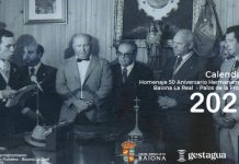 Baiona reparte más de 5.000 calendarios entre los vecinos
