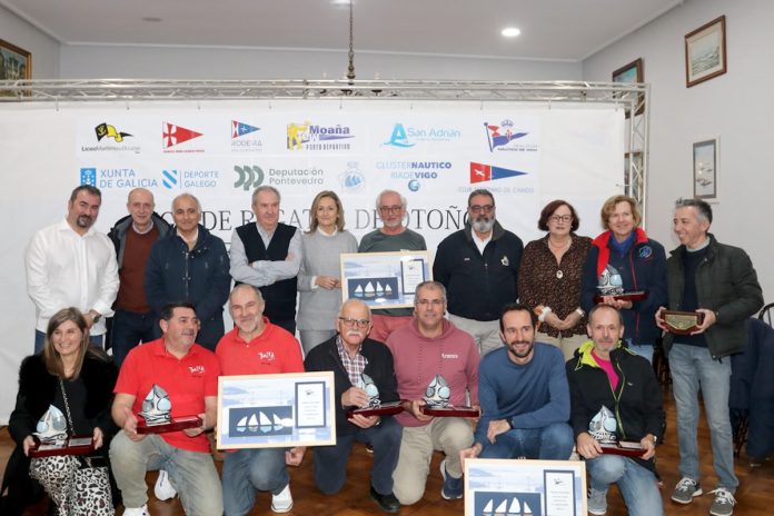 Foto familia premiados Liga de Otoño Cíes-Rande