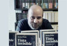 Javier Peña presenta su último libro en la librería Atlántica de A Guarda