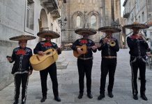 Mougás celebra la fiesta en honor a Santa Uxía