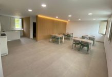 La Casa-Escola de Fornelos recupera su esencia como espacio para el vecindario