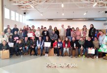 Baiona entrega los premios del concurso de micro belenes
