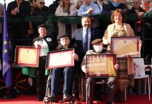 Gondomar celebra el XLII Certamen de Rondallas y homenajea a cuatro de sus rondalleiros