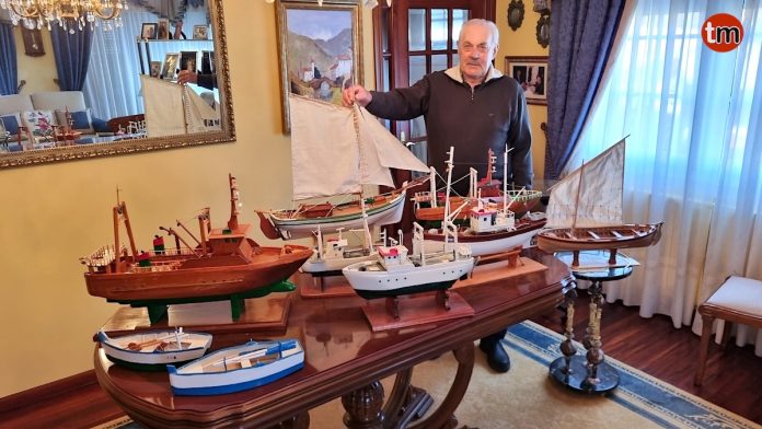Jesús Barra, un marinero de Baiona que da vida a sus recuerdos a través de réplicas de barcos