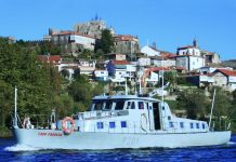 Visitas al patrullero Cabo Fradera de la Armada Española en A Guarda