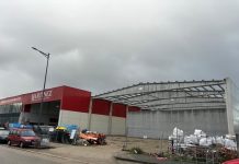 Materiales de Construcción JA Martínez amplia su nave en Porto do Molle