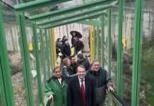 El alcalde inaugura las segundas rampas mecánicas en Lavadores