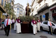 Suspendidas las procesiones en Vigo, el Obispo invita a orar contemplando los pasos de la Semana Santa