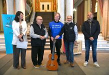 El guitarrista David Russell ofrecerá el concierto benéfico por el 30º aniversario del Banco de Alimentos