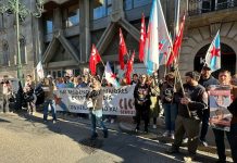 Personal de residencias privadas gallegas se moviliza en Vigo