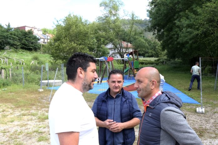 mejora parques infantiles porriño
