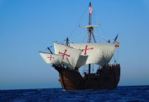 La Nao Santa María visita Baiona