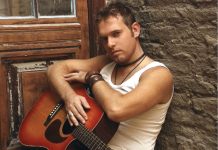 Álari presenta en Baiona su nuevo single “Bailemos como locos”