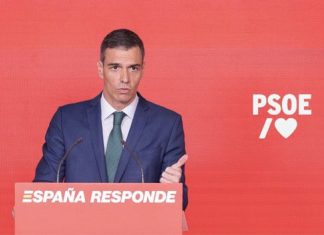 Pedro Sánchez visita el centro industrial Delta Vigo PTL Valladares