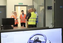 El alcalde de O Porriño visita la empresa Distevi