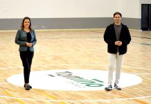 El renovado pabellón de A Carballa se convierte en referente deportivo y educativo en Tomiño