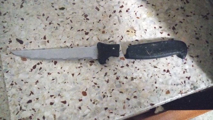 Cuchillo robo anciana vigo