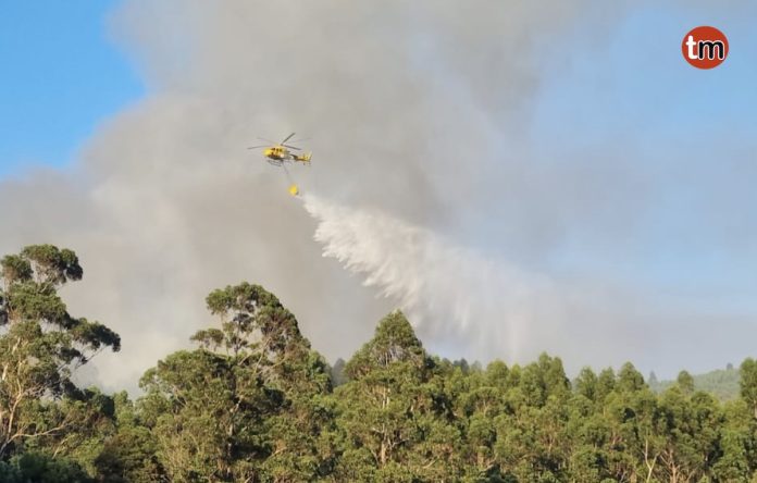 incendio forestal fornelos helicoptero